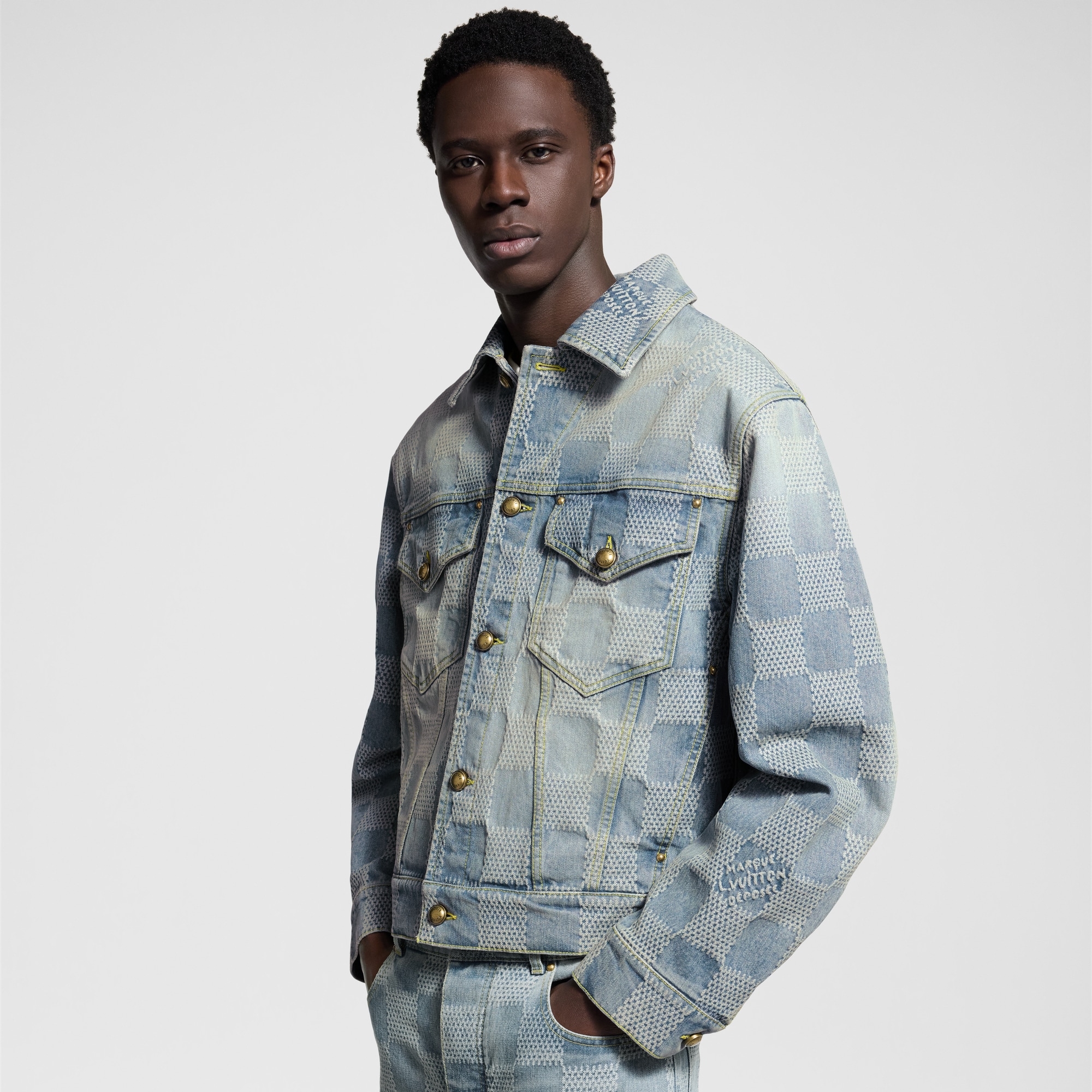 Jaqueta Jeans Clássica com Xadrez Damier - Ready-to-Wear | LOUIS